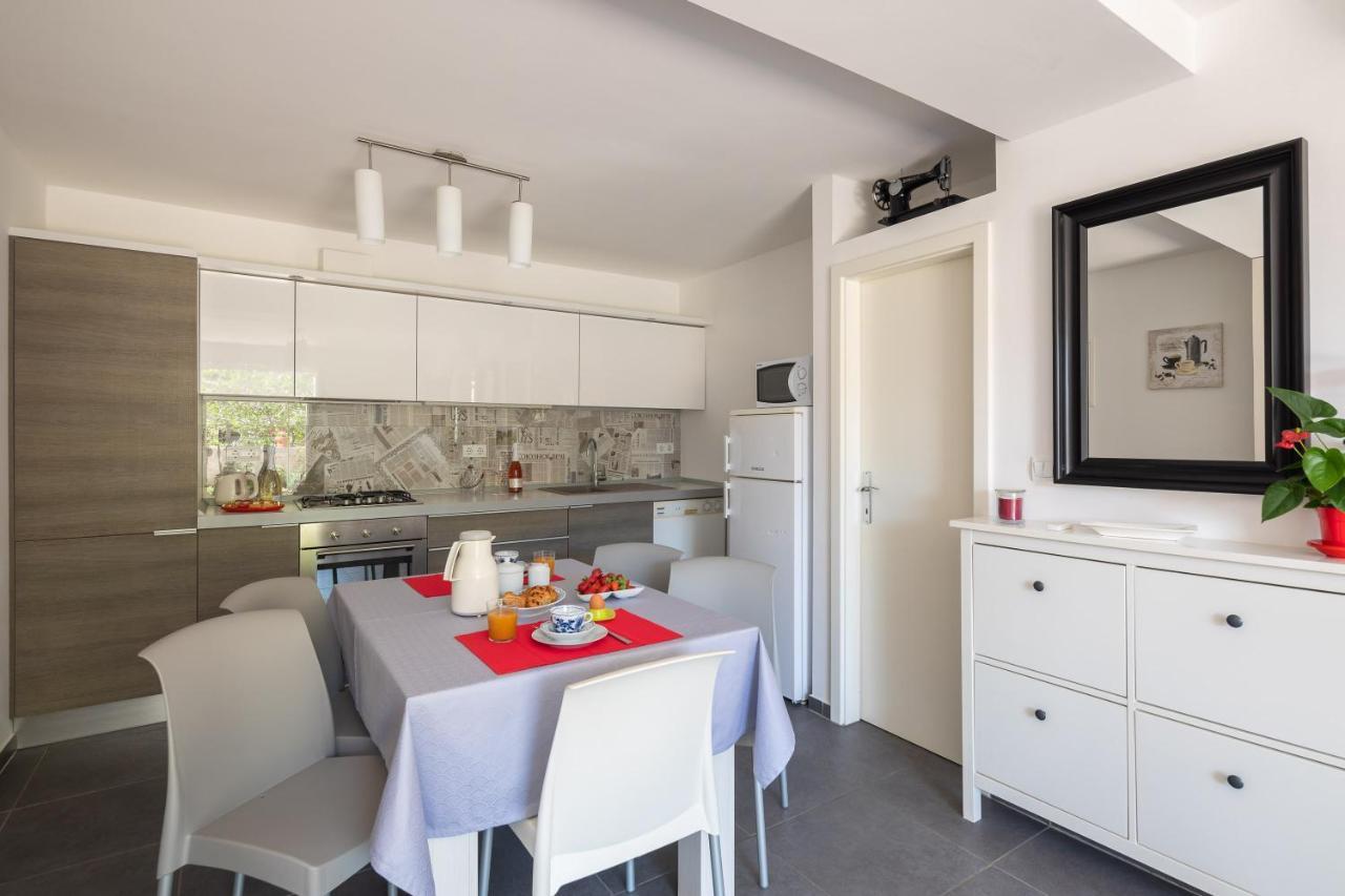 מימיצה Seaside Apartment Kamelia מראה חיצוני תמונה