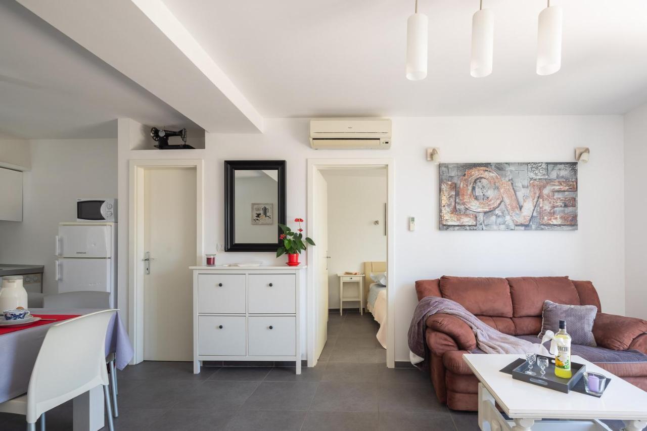 מימיצה Seaside Apartment Kamelia מראה חיצוני תמונה