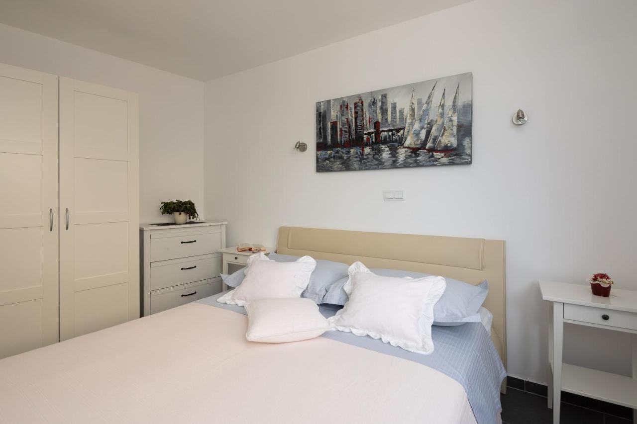מימיצה Seaside Apartment Kamelia מראה חיצוני תמונה